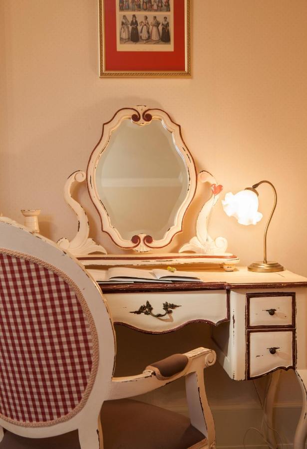 Amade Château Vrakun Quarto foto